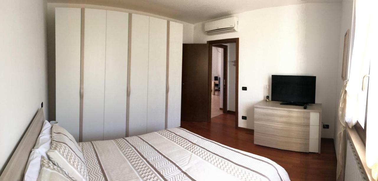 Casa Dany Otel Lugagnano Dış mekan fotoğraf